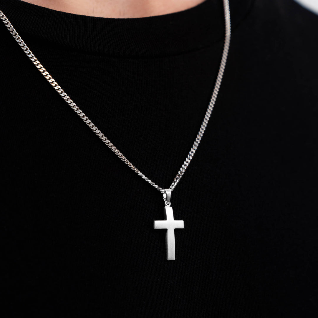 H&J Jewelry Men's 925 Sterling Silver Icy CZ Cross Pendant – Choose Gold Plated Or Silver, SP232
