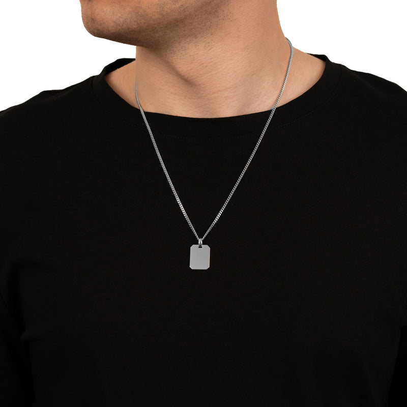 Wisior w kształcie ośmiokąta z grawerowaną płytką, wypolerowany