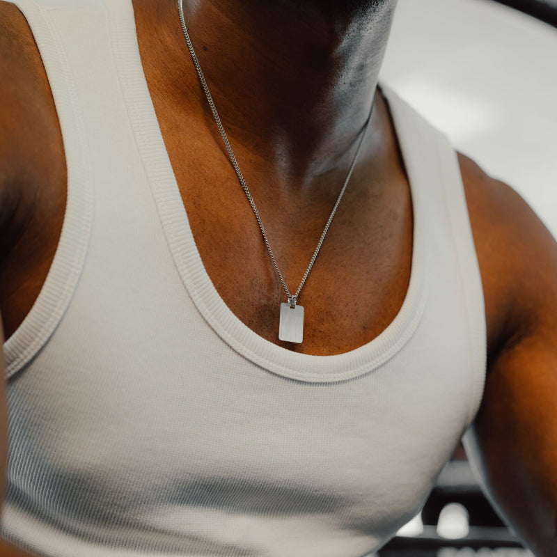 Wisiorek prostokątny z grawerem, matowy