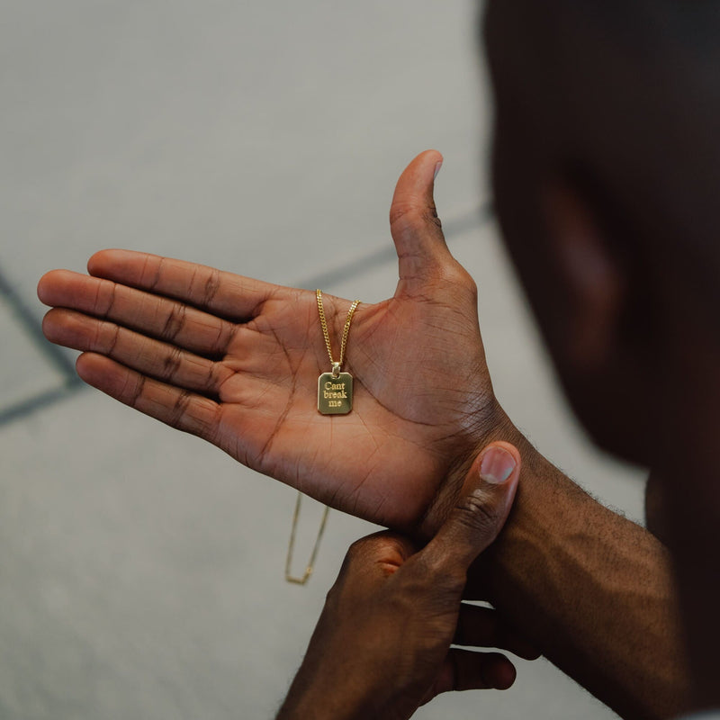 Wisior w kształcie ośmiokąta z grawerowaną płytką, wypolerowany